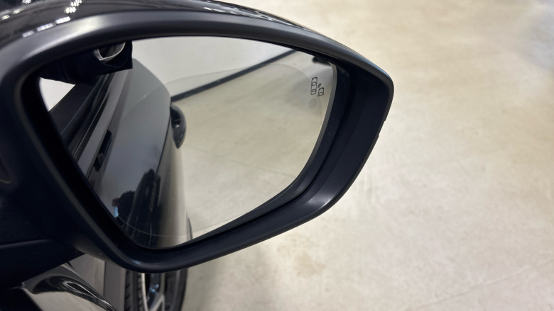 Vauxhall Mokka 100kW Ultimate 50kWh 5dr Auto Electric Hatchback